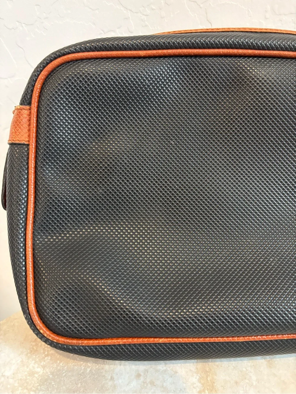 Vintage Bottega Veneta leather camera bag/pouch